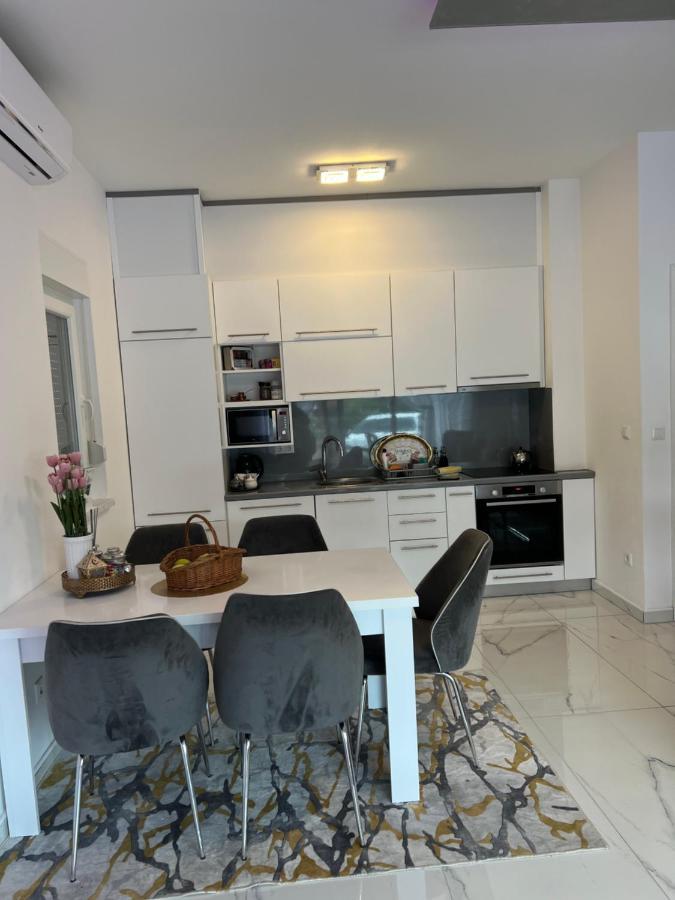 River Luxury House *